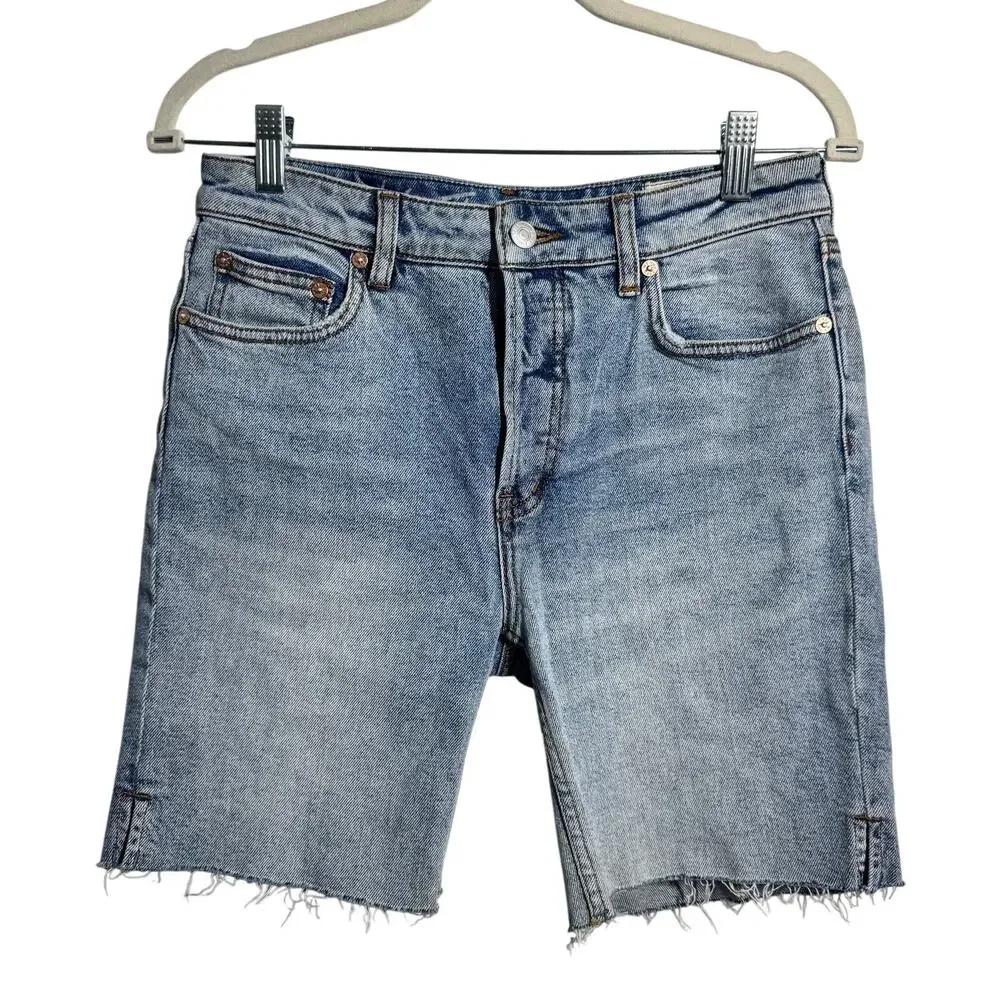 Free People We the Free Raw Hem Bermuda Minimalist Denim Shorts Women 27 Casual‎
